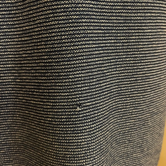 St.John Blue and White Skirt - Picture 2 of 4